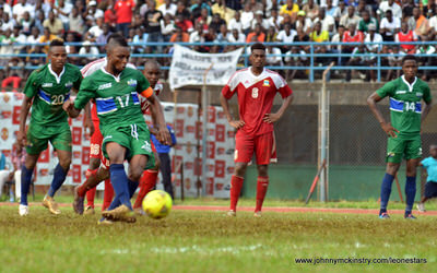 Captain Umaru 'Zingalay' Bangura converts the penalty (72 min) to put the Leone Stars 2-0 ahead [Leone Stars v Seychelles, Freetown, 19 July 2014 (Pic: Darren McKinstry)]